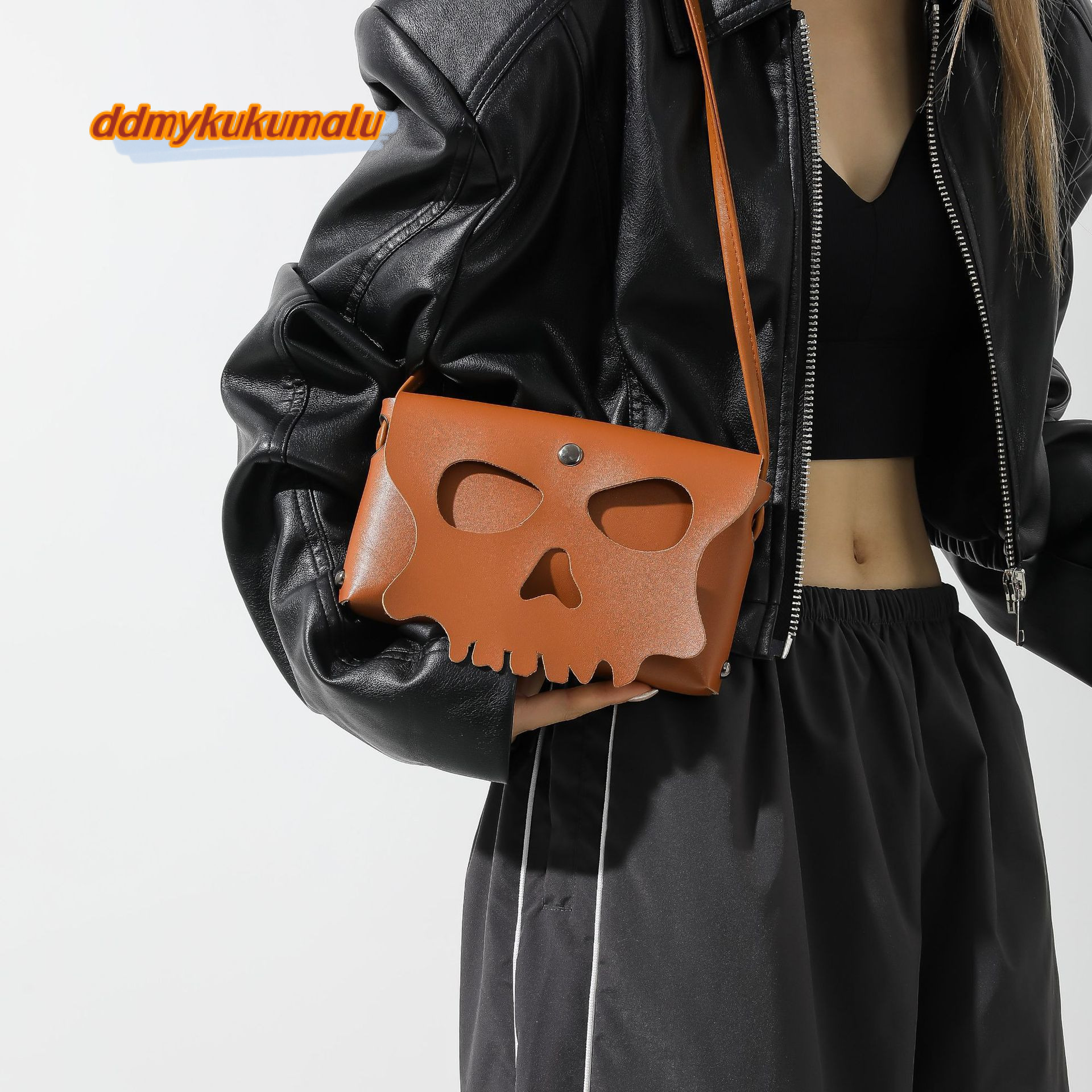 Halloween niche female 2024 new stylish diagonal cross small square bag, fashionable and personalized skull mask hole shoulder bag #11 ddmykukumalu