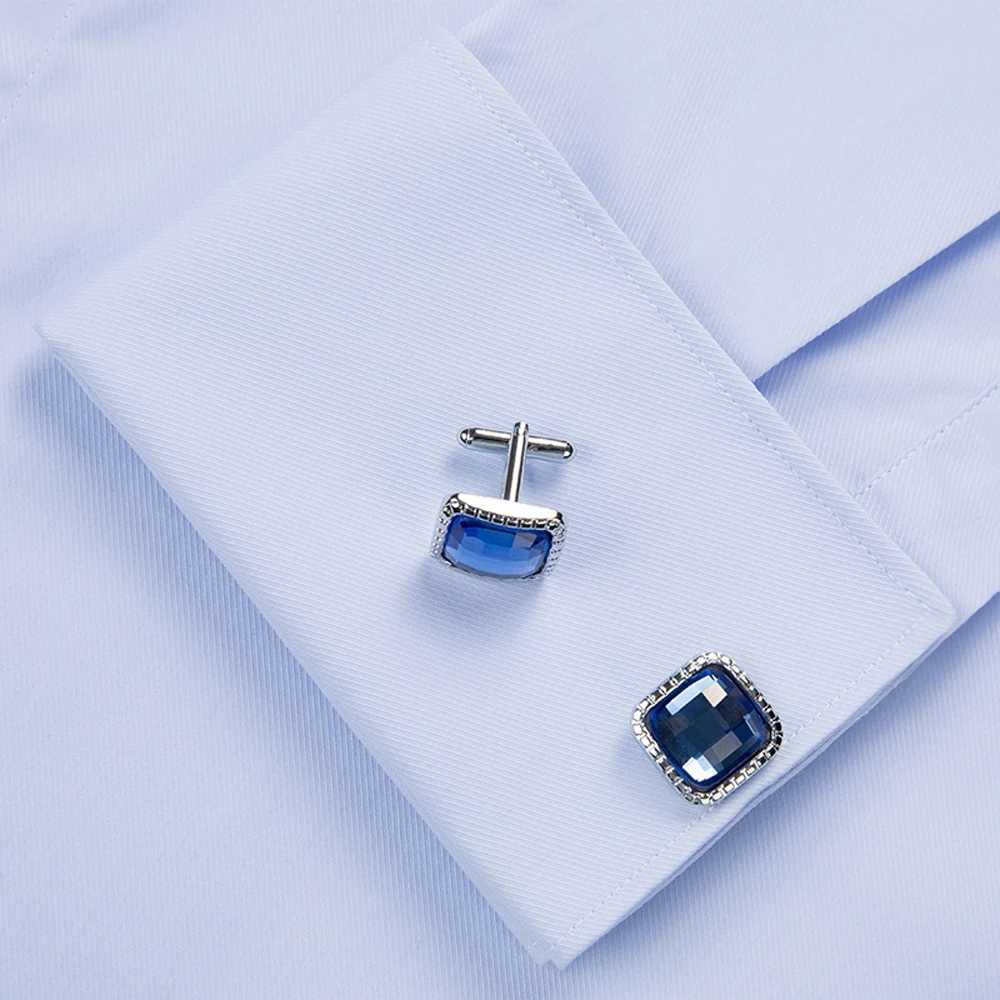 Mens elegant French cuff pre flight plaid dress without pockets regular fit formal business event long sleeved shirt X2410071