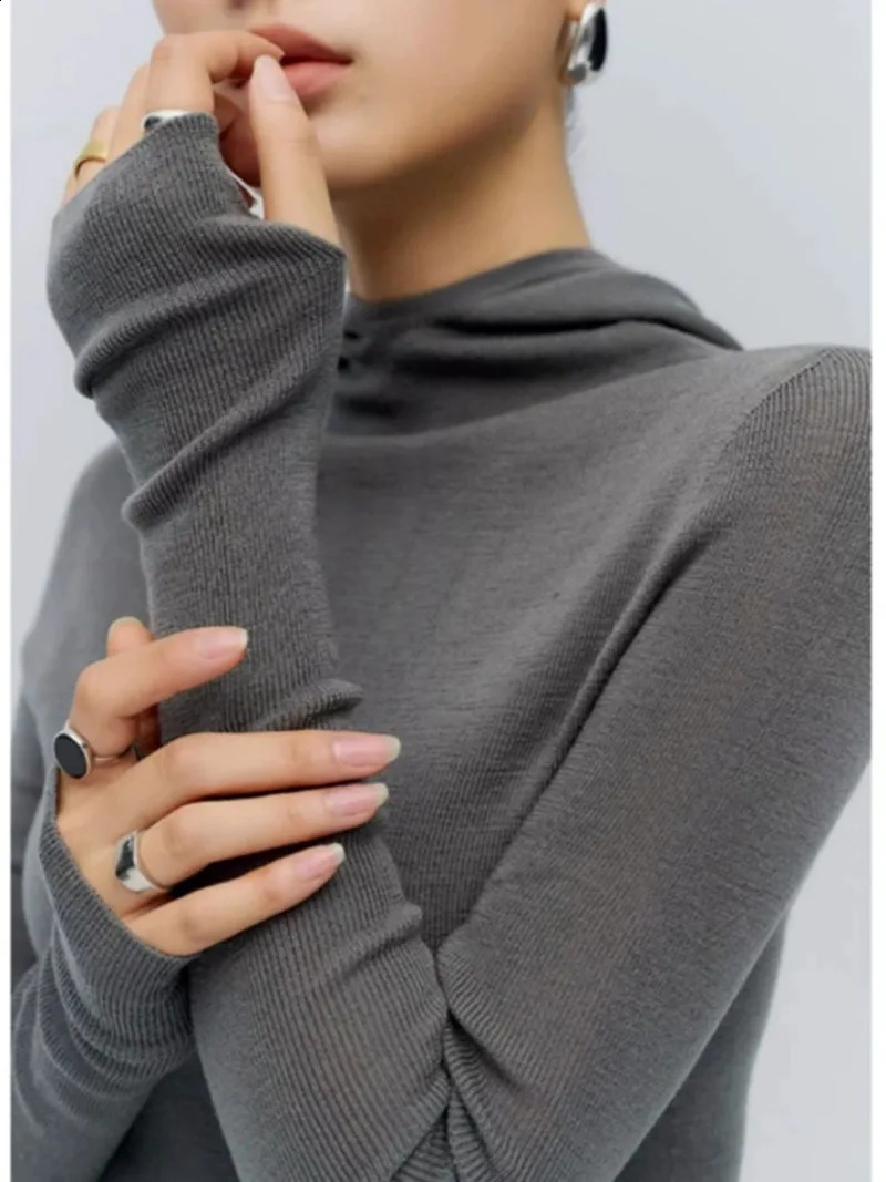 Knitted floral solid color slim fit womens winter hooded sweater long sleeved 241007