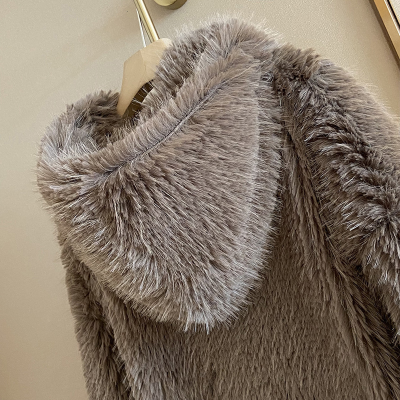 2023 New Winter Women Hooded Faux Fox Fur Teddy Loose Raglan Sleeves Plush Coat Brown Bear Fluffy Jacket Female Tops