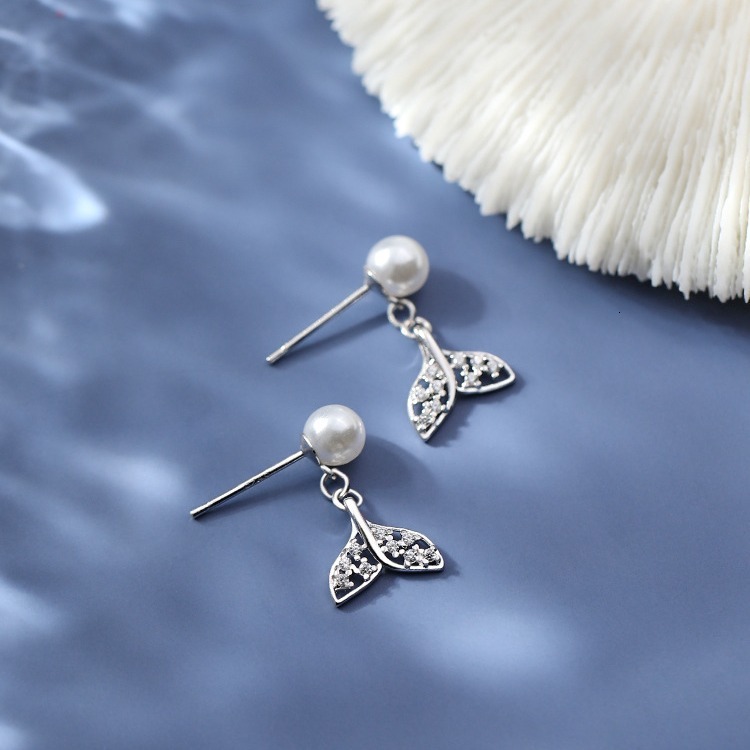 Pure sier needle beauty fish tail sweet pearl 2024 new trendy earrings for women