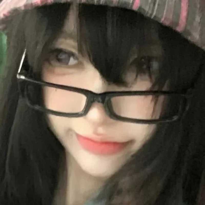 Vintage Japanese Small Black Square Frame Glasses Y2K Sweet Cool Spicy Girl Anti Blue Light Cosplay Photography EyeglassesX241008