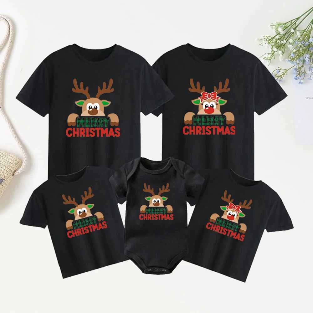 New Year Family T-shirt Father Mother Son Daughter Clothing reindeer Christmas Happy Family Matching T-shirt Adult Childrens T-shirt W241008