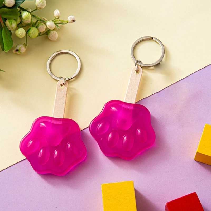 Claw Keychain Colorful Bag Charm Sweet Keyring Gift for Kid Friend FamilyX241008