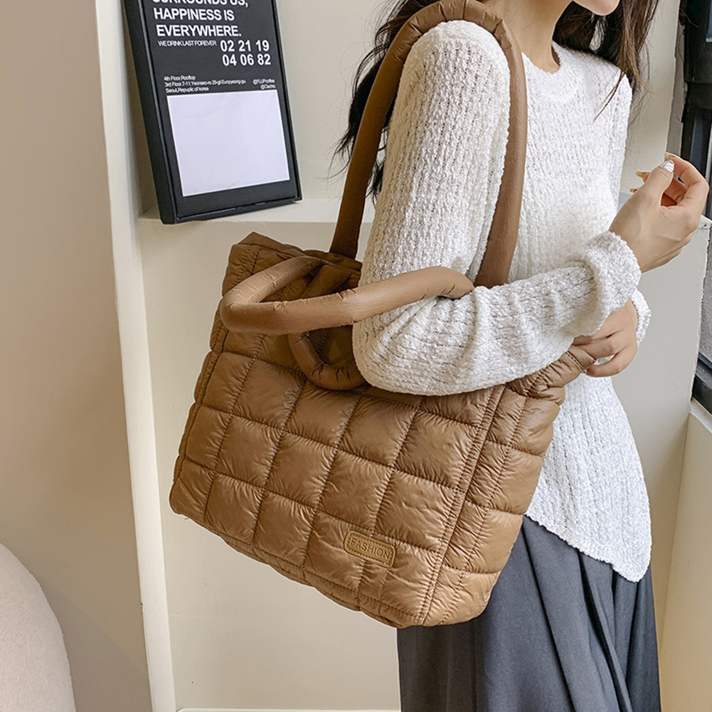 Winter Feather Down Padded Tote Handbags Quilted Branded Design Shoulder Large Capacity Women's Pillow Underarm Bags