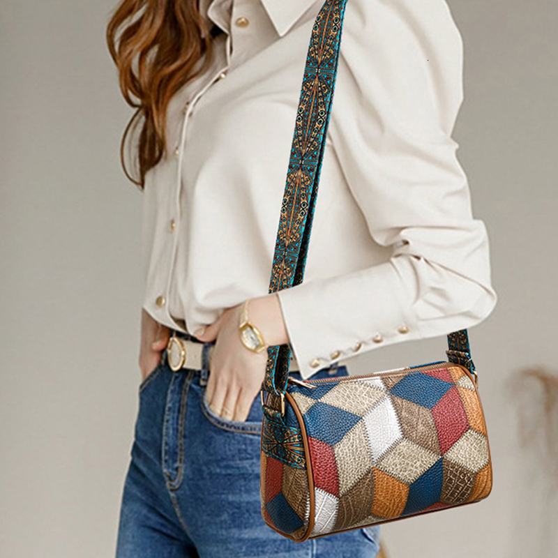 Fashion Design Women's Shoulder Bag Vintage Tote Handbag For Ladies Large Capacity Crossbody Messenger Pack