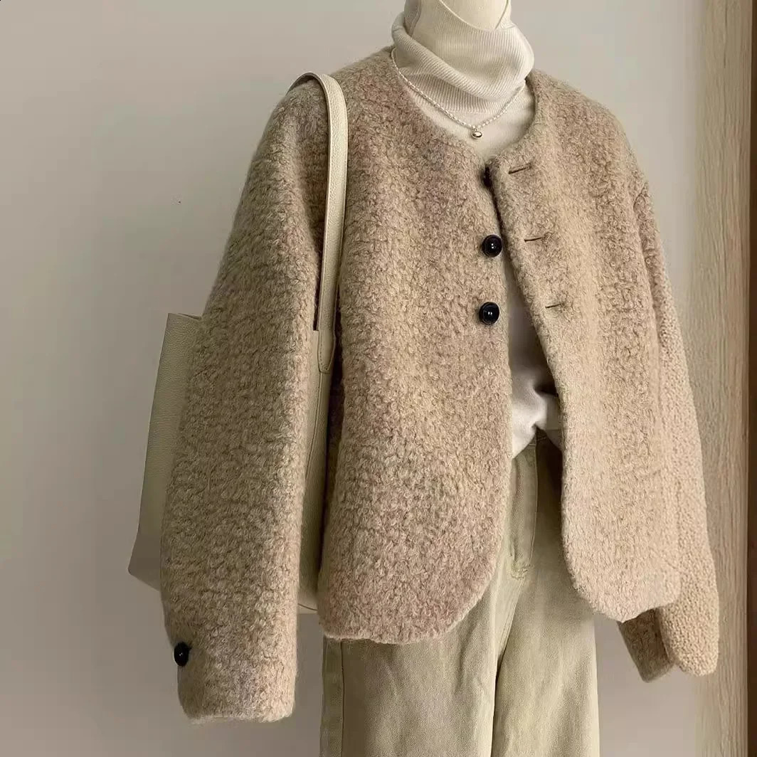 Korean Style Womens Cropped Jacket Spring Autumn Winter Lambswool Milk Tweed Style Age-reducing Petite Milk Tan Top 241008