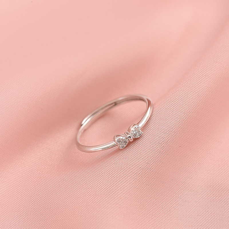 Small diamond bow ring, light luxury, niche, exquisite silver plating, high-end temperament, fashionable index finger ring