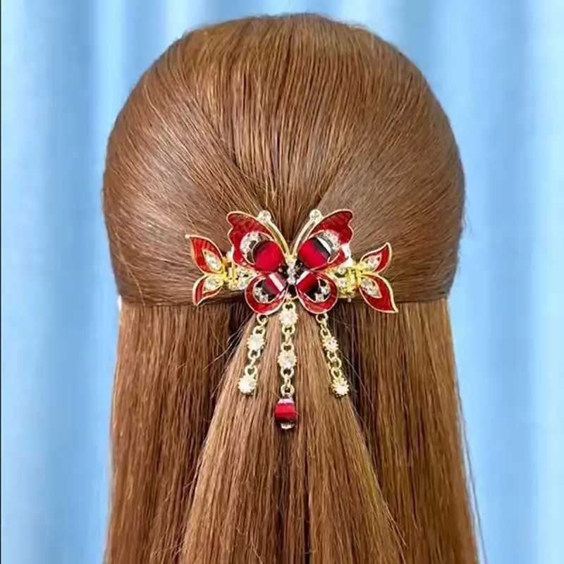 Fashionable and elegant zircon butterfly tassel womens hair clip retro ethnic style small crab clip wearing jewelry gift W241007