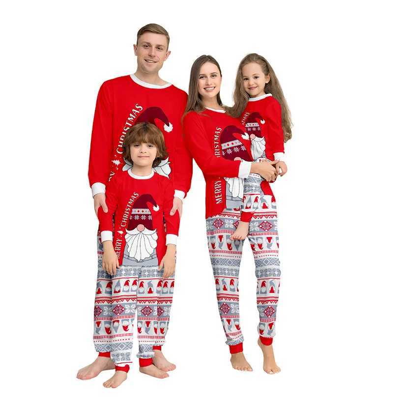 2015 Christmas Family Matching Pajamas Santa Claus Happy Christmas Printing Adult Children Family Matching Set Christmas Family Pjs W241008