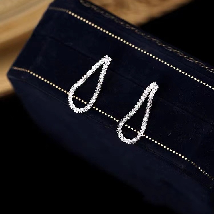 Pure sier needle female earrings, starry sky, celebrity temperament, new trendy accessories, light