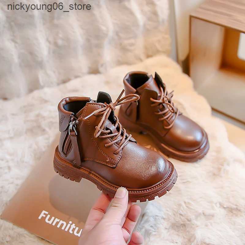 Boots 2023 New Non-slip Versatile Soft Children Fashion Casual Boots Turned-over Edge Classic Britain Kids Shoes for Girls and Boys L240910