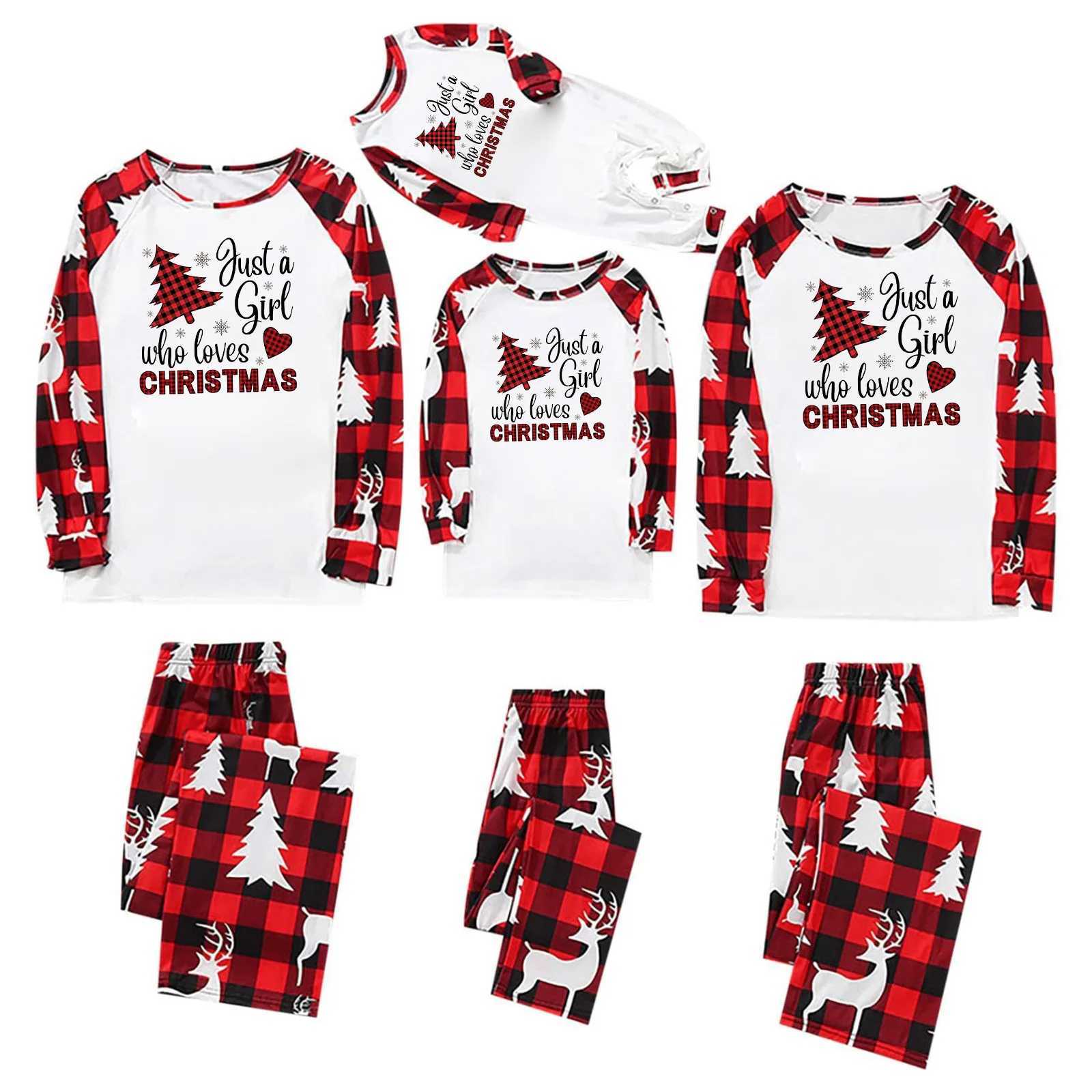 New Christmas Family Matching Set Fashionable Cartoon Letter Printing High Quality Christmas Pajamas Family Holiday Mother and Child Baby Clothing W24