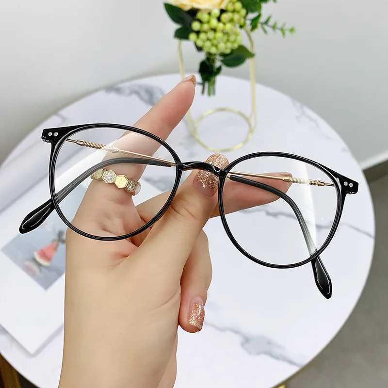 Anti-Blue Light Women Eyewear Retro Round Myopia Men Eyeglasses Frame Trend Optical Computer Transparent Universal GlassesX241008