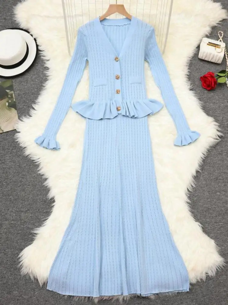 French Autumn Womens Black White Blue Single Chest Knitted Dress Elegant Slimming Office V-neck Ruffle Long Sleeve Dress 241007