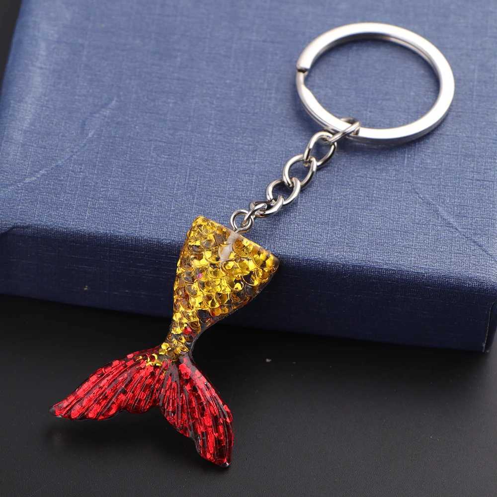 5pcs/lot Shinny Sequins Mermaid Tail Keychain Gradient Color Mermaid Pendant Keyring for Friends Sister Party Jewelry GiftsX241008