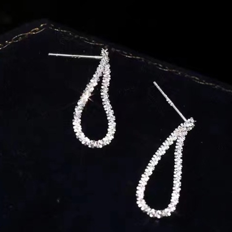 Pure sier needle female earrings, starry sky, celebrity temperament, new trendy accessories, light