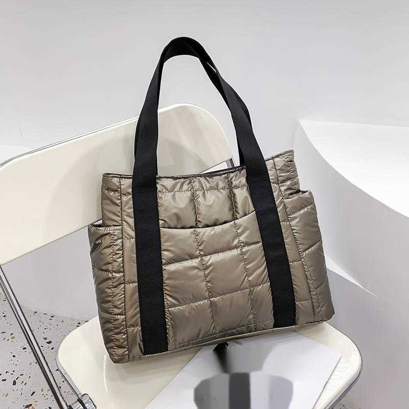 CMM Womens Autumn Winter New Fashion Lingge Space Cotton Robe Bag Womens Single Shoulder Tote Bag