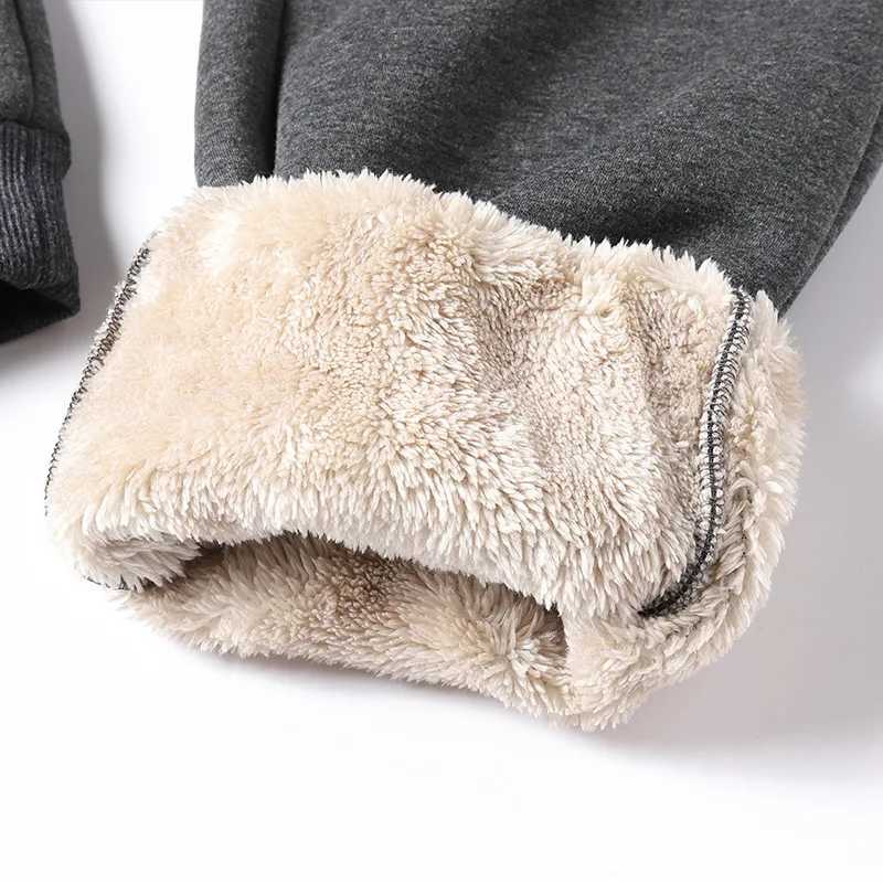 Mens Cashmere Thickened Trousers Winter Lamb Cashmere Sweatpant for Men Comfortable Sports Pants Men Casual Warm Joggers PantsX241008