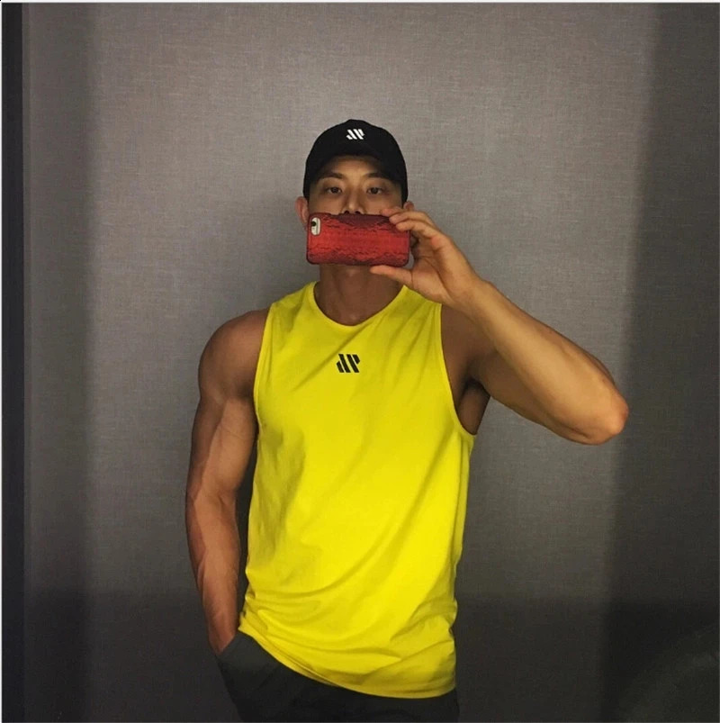 Mens fitness gyms Tank top men Fitness sleeveless shirt Male mesh Sports vest Undershirt Gyms Running vest men 241008