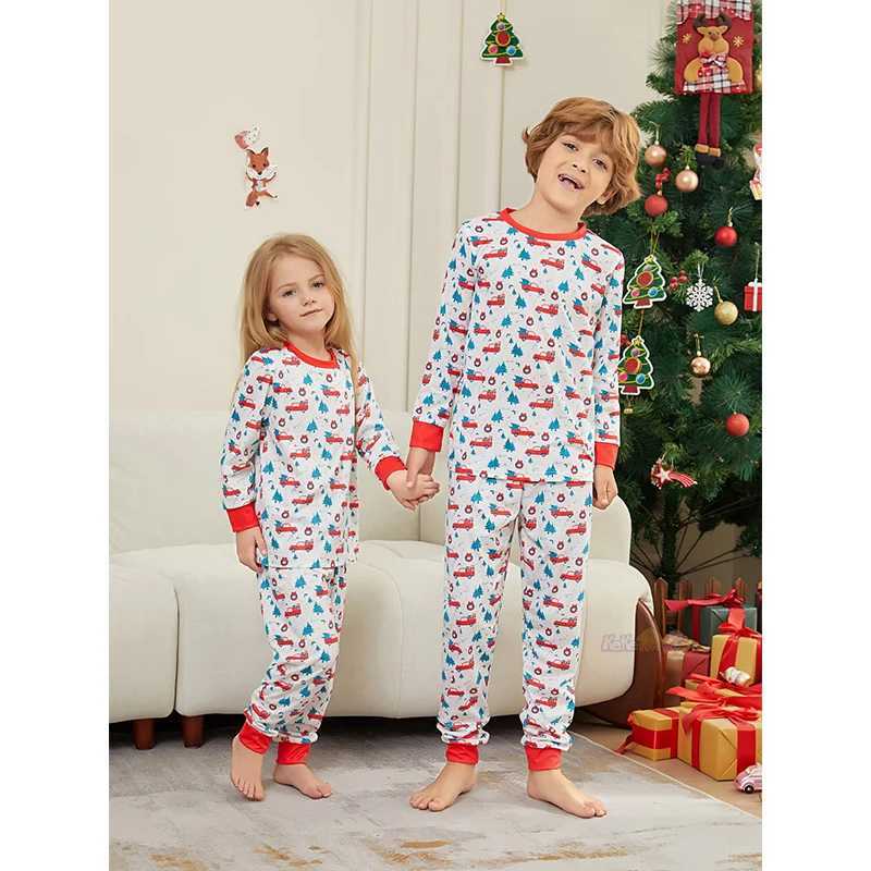 2025 Christmas Pajama Family Matching Adult Father Mother Child Girl Baby Christmas Pajama Costume Set Family Appearance Pajama W241008
