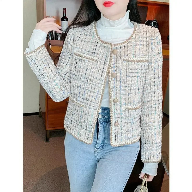 Elegant Petite Cropped Coarse Tweed Top 2024 Spring Style Womens Jacket Crew Neck French Tweed Style For Fashion 241008