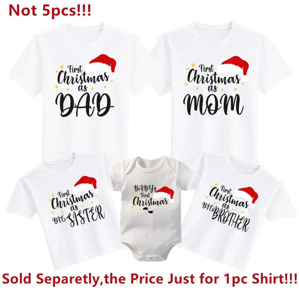 The first Christmas as a father mother brother sisters baby family matching clothes Interesting cotton matching Christmas party T-shirt W241008