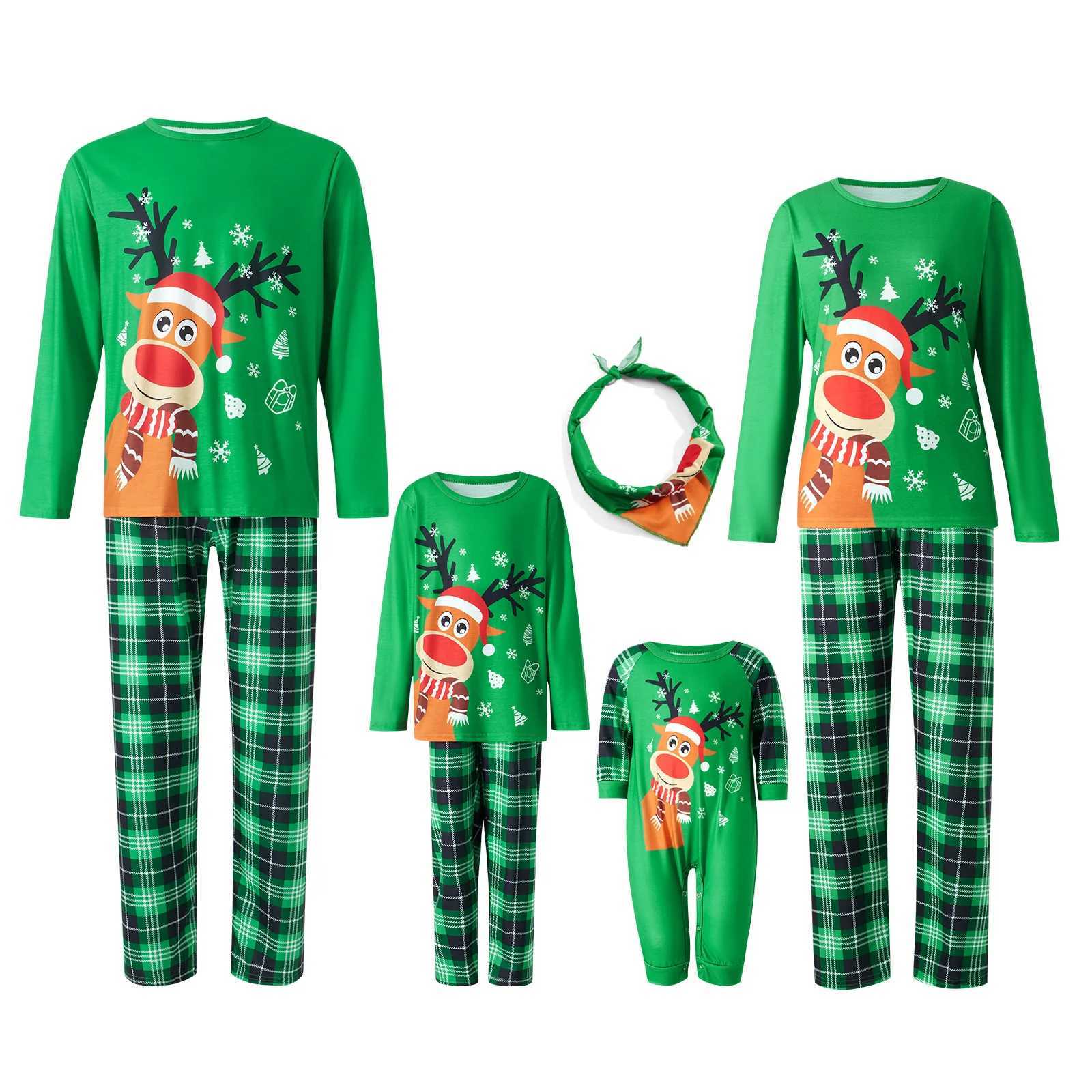 Christmas Family Matching Set Patch Work Deer Print Pajama Set Mom Dad Child Pajama Baby Hoodie Christmas Appearance Pajama W241008