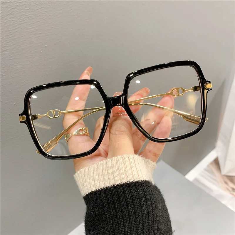Fashion Oversized Square Eyewear Retro Womens Anti-blue Light Bloking Metal Frame Glasses Trend Optical Computer EyeglassesX241008
