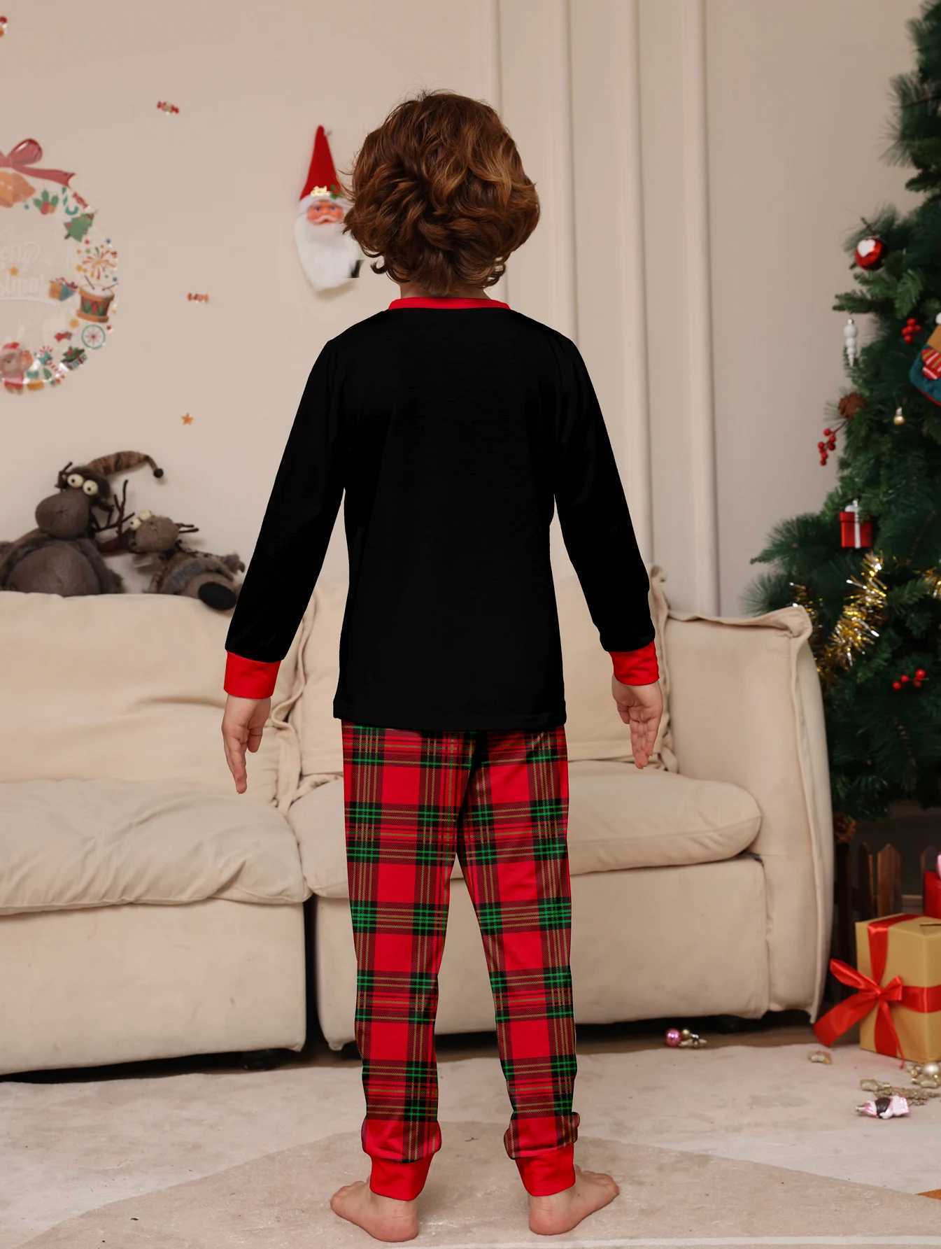 2024 New Christmas Pajama Set Christmas Tree Print Mom Daughter Dad Son Matching Clothing Baby Pants Soft Pajamas W241008