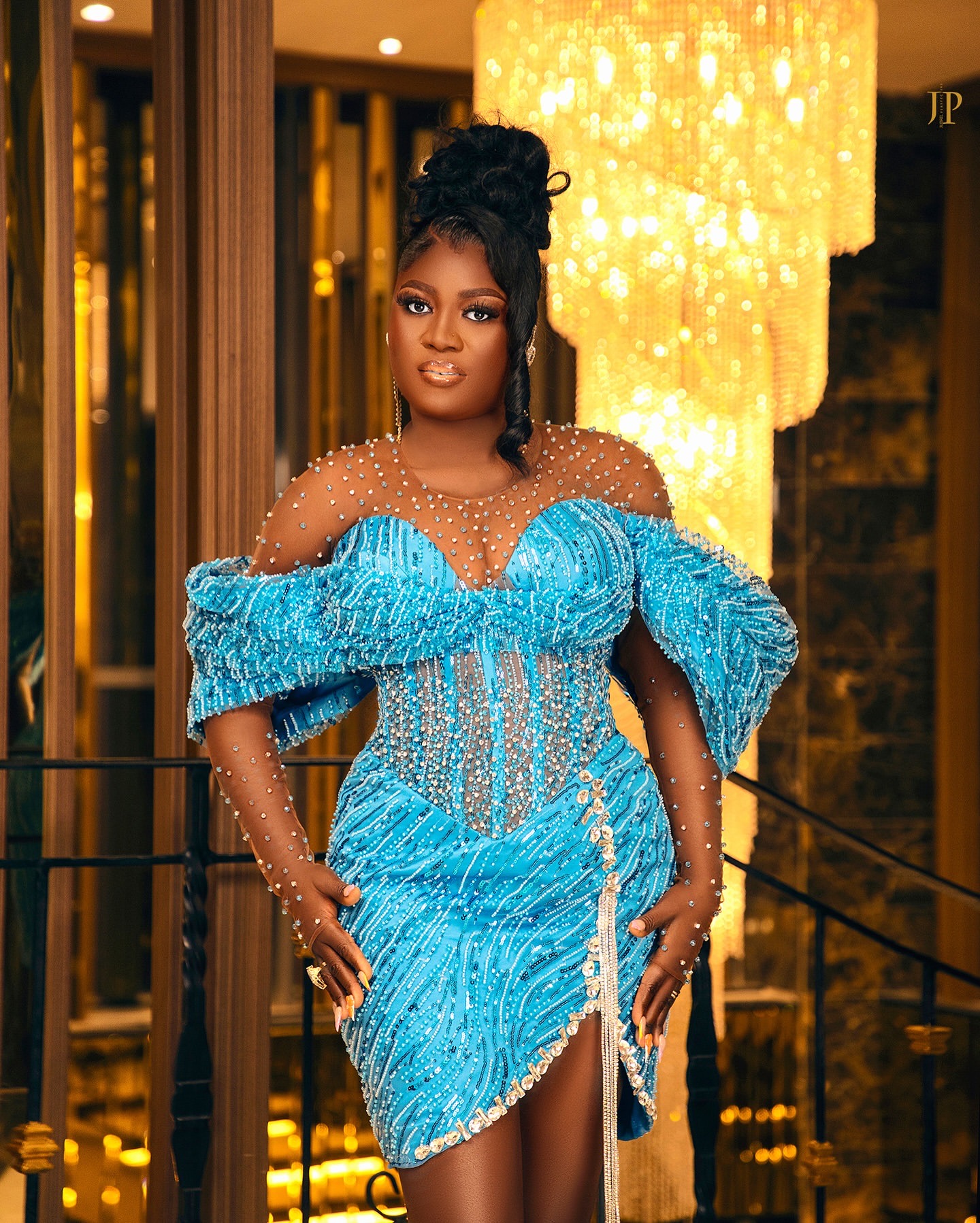 Chic Sky Blue Sheath Cocktail Dress Full Sleeves Sequined Lace Rhinestones Short Mini Graduation Homecoming Dresses For Special Occasions Sweetheart G