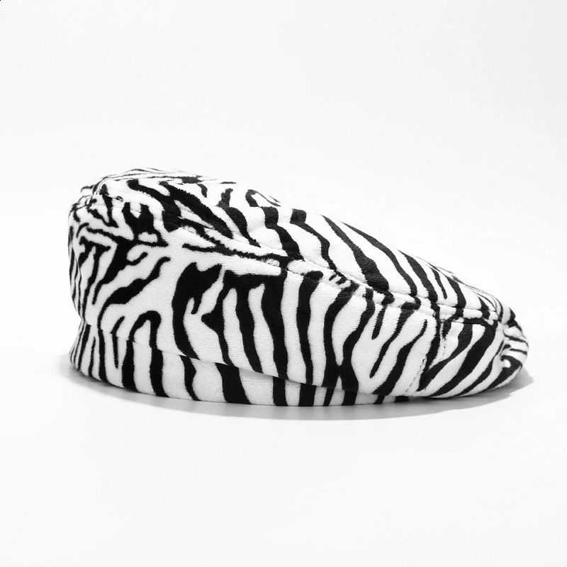 Cow Pattern Spring and Autumn Fashion Beret Female Painters Hat No.1 Zebra Pattern Female Hat Foot Hat 241007