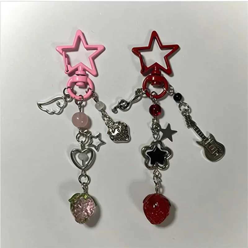 Cute Nana Hachi Strawberry Keychain Set in Red and Pink for Couple MatchX241008