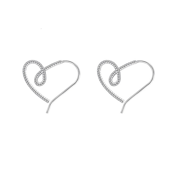 needle heart-shaped for women with niche designs, high-end earrings, 2024 new trendy earrings
