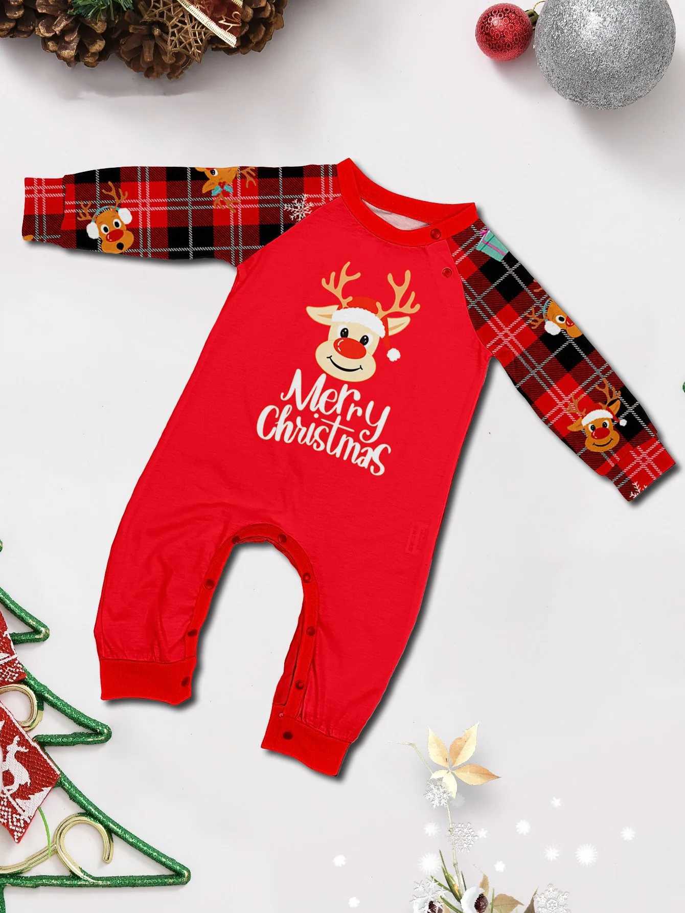 Merry Christmas Family Matching Set Deer Print Mom Dad Childrens Pajama Set Soft and Cute 2-piece Pajama Cute Dog and jumpsuit Pajama W241008