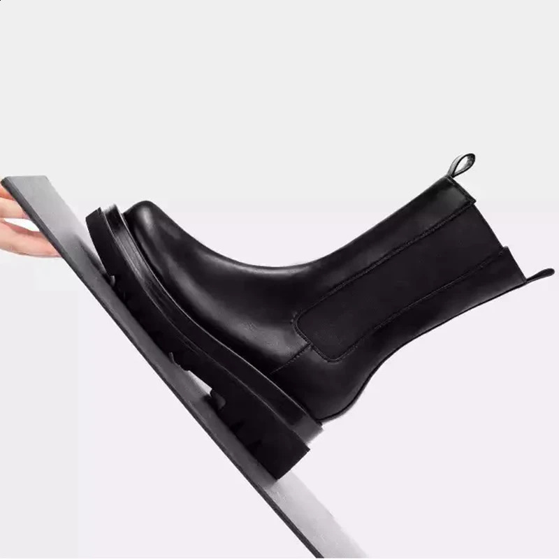 Black boots for women ladies platform shoes midcalf leather size 3540 240924