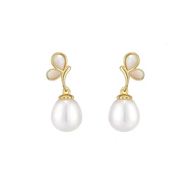 needle butterfly pearl for women 2024 new earrings, light niche earrings