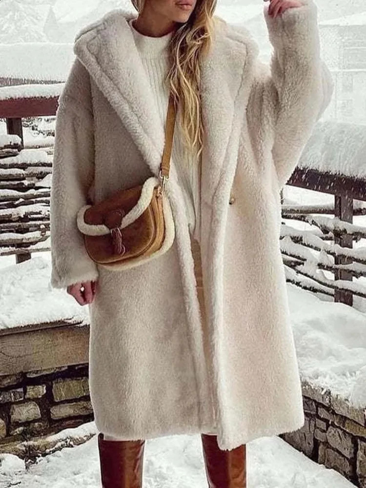 White wool coat womens winter thick warm teddy ultrafine casual long sleeved lapel 241009