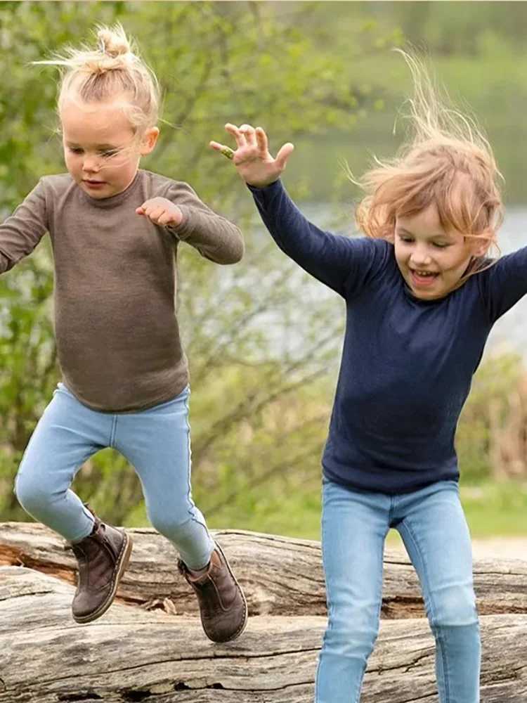 Outdoor Merino Wool quick-drying clothes Breathable and perspiring Childrens Merino wool basic crew-neck long-sleeved T-shirtXJ241008