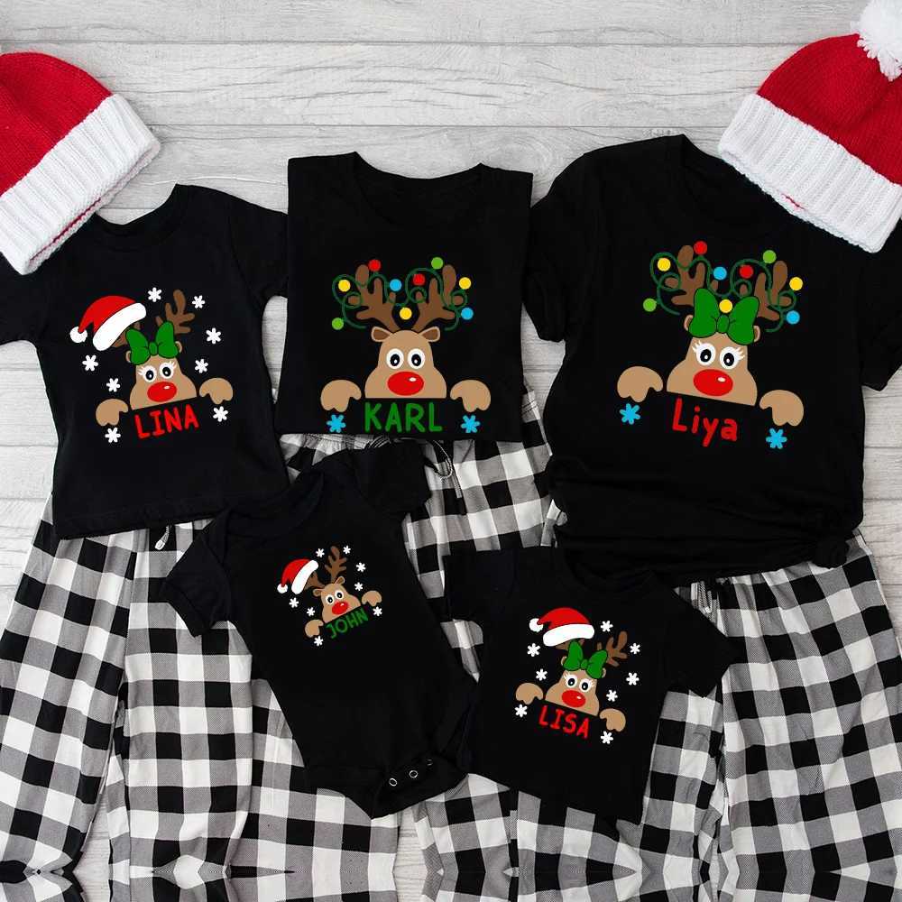 Match Christmas Family Shirt Custom Name Reindeer Graphic T-shirt for Personalized Family Holiday Mom and Dad My Shirt W241008