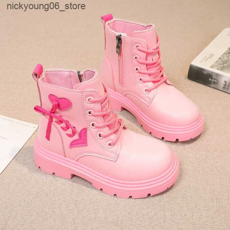 Boots Girls Fashion Leather Boots Thick Bottom Children Princess Boots Soft Breatheable Color Matching Love Patch Kids Catwalk Boots L240910