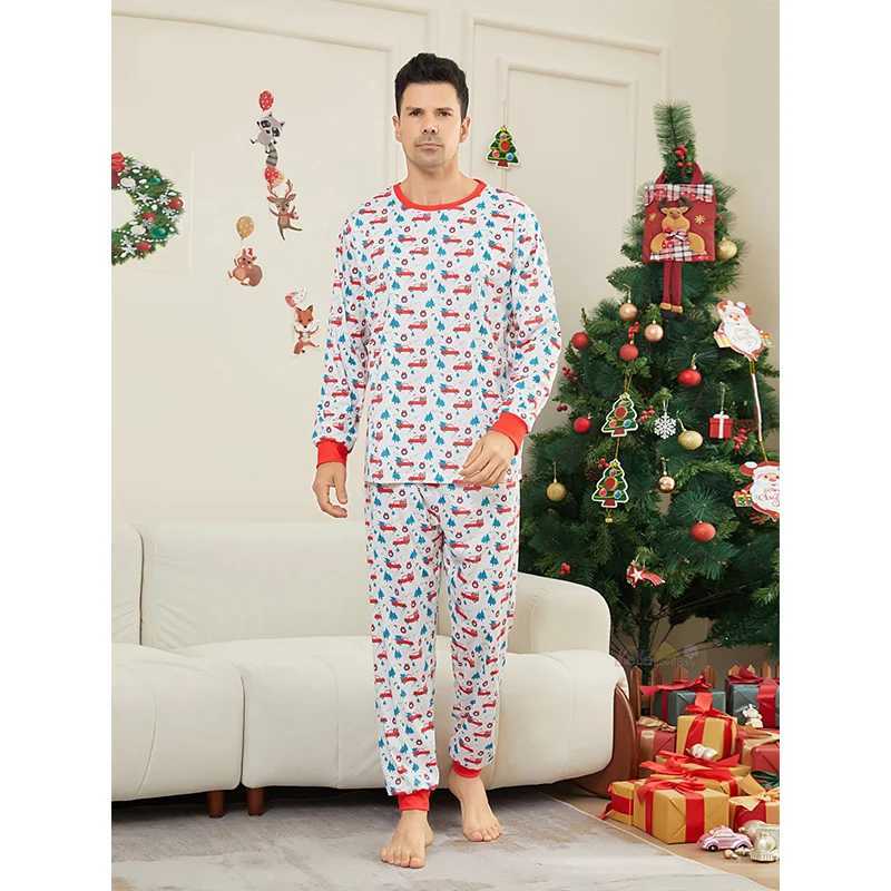 2025 Christmas Pajama Family Matching Adult Father Mother Child Girl Baby Christmas Pajama Costume Set Family Appearance Pajama W241008