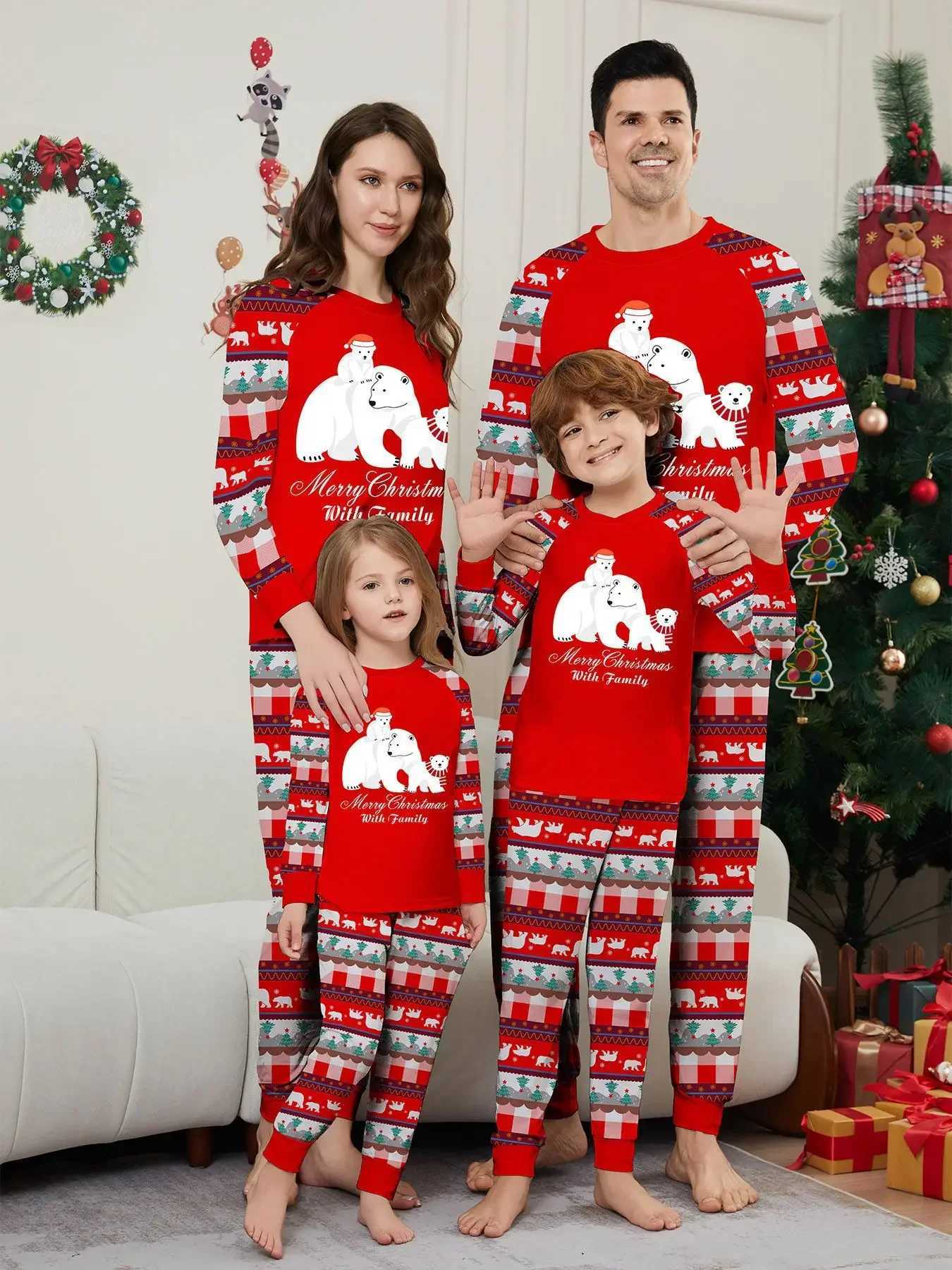 2024 Cartoon Bear Printed Family Christmas Matching Pajamas Adult and Childrens Clothing Set Soft and Warm Pajamas Long Sleeve Loose Pajamas W241008