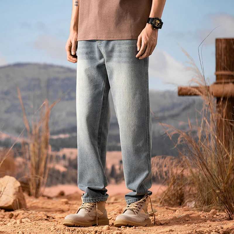 2024 Spring/Summer New Mens Jeans Simple and Fashionable Pants Showcase High Slimming Loose Straight Leg JeansW240715