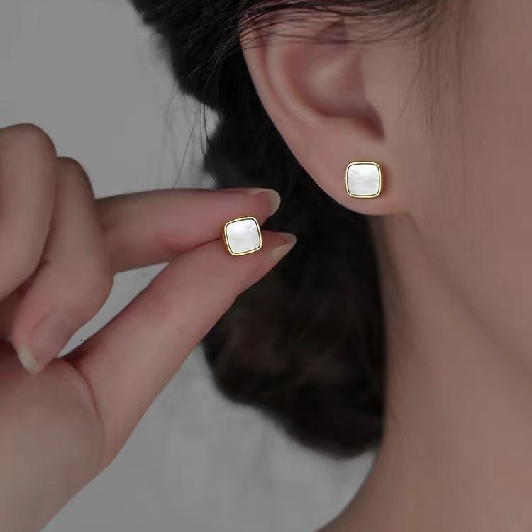 new 2024, niche high-end earrings, women's light earrings