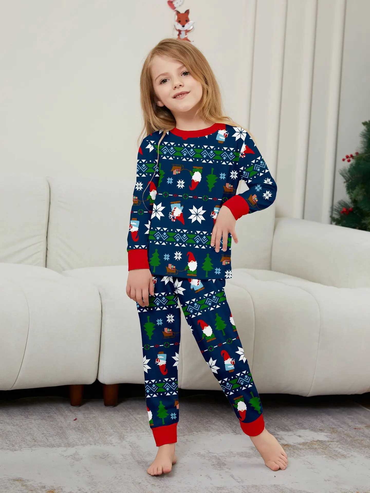 2025 New Years clothing cartoon full print Christmas family pajamas casual loose 2-piece set parent-child matching set W241008