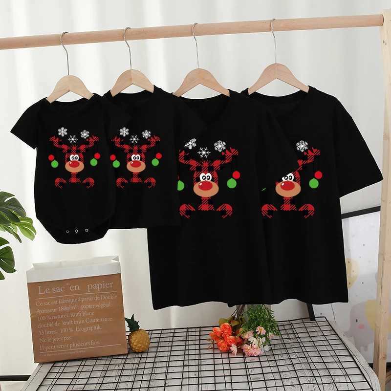 Christmas Deer Family Matching Clothing Dad Mom Brother sisters Birthday T-shirt Funny family look party T-shirt Top 1 W241008