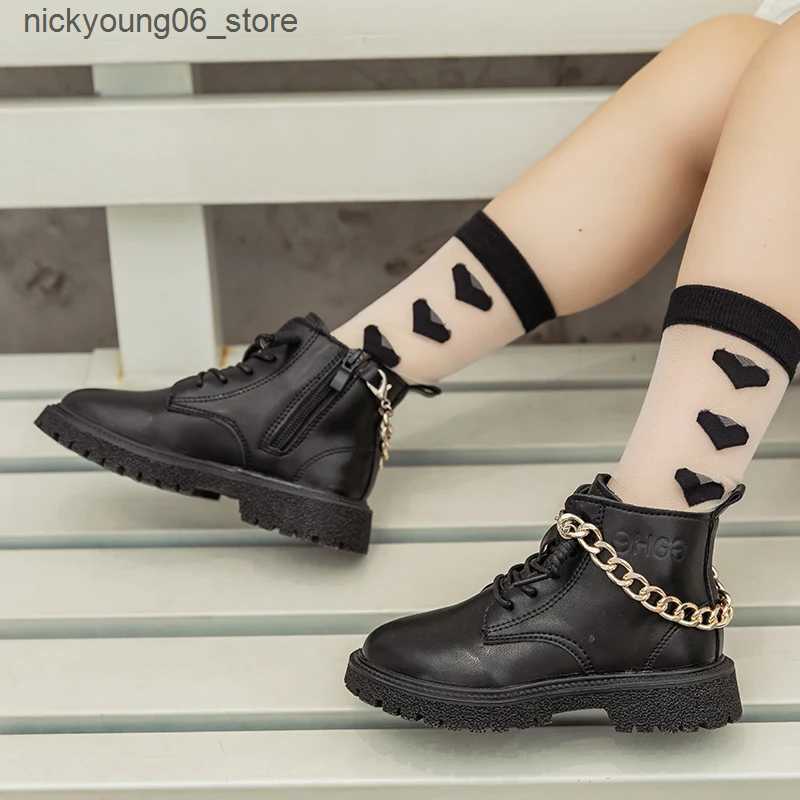Boots Girls tide Boots 2023 Autumn New Childrens All-match Solid Black Korean Wind Chains Breathable Classic Ankle Boots Breathable L240910