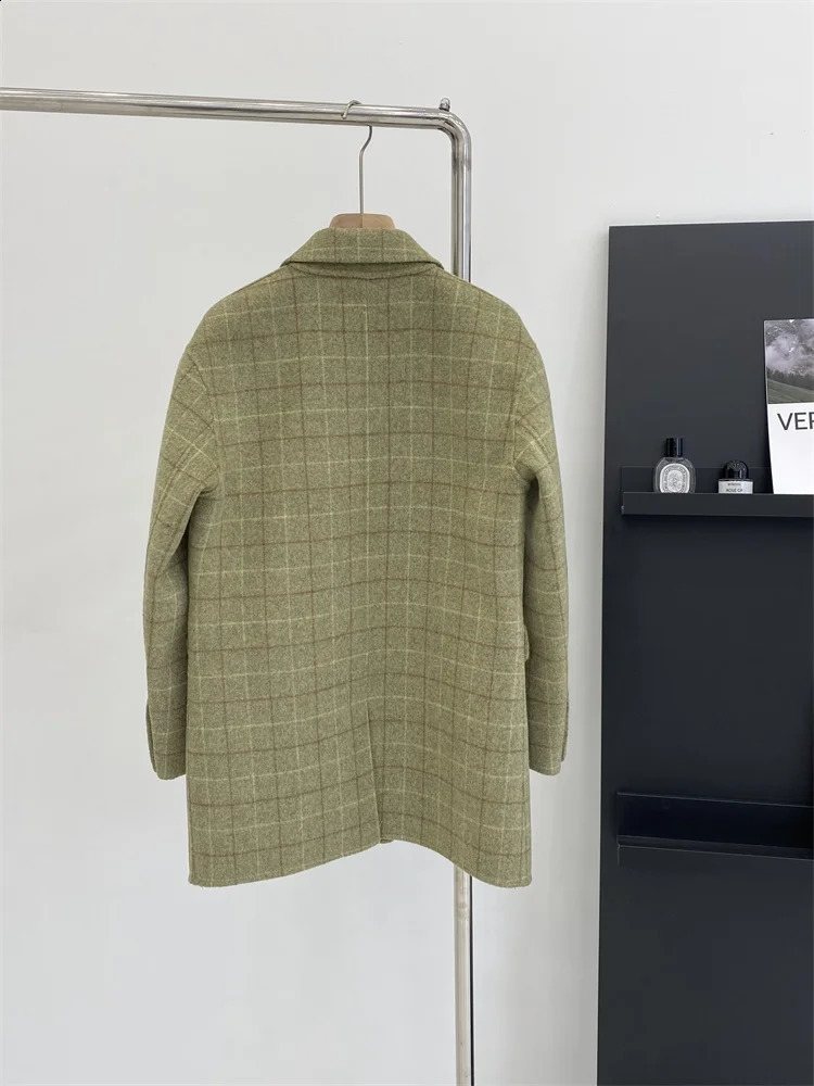 Green grid 100% wool coat womens Korean fashion elegant wool jacket 240927