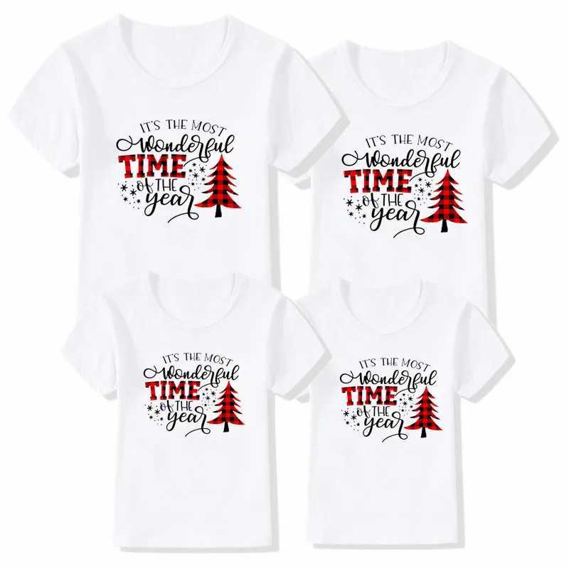 1 piece of Merry Christmas family matching T-shirt for mom dad daughter son fun matching T-shirt for mom dad child baby clothing W241008